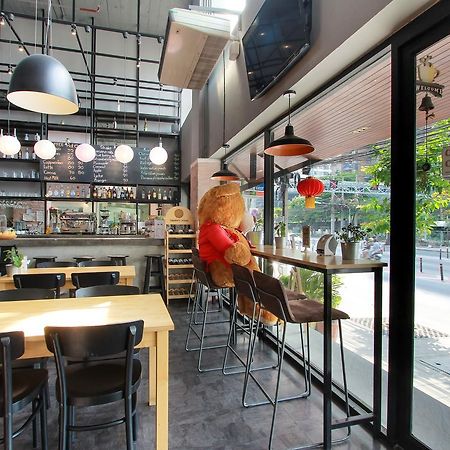 D Varee Xpress Makkasan Hotel Bangkok Zewnętrze zdjęcie